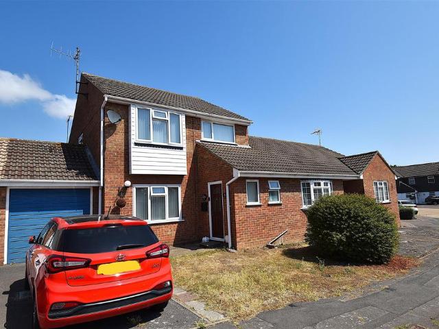 House for sale in Ashingdon, Barling