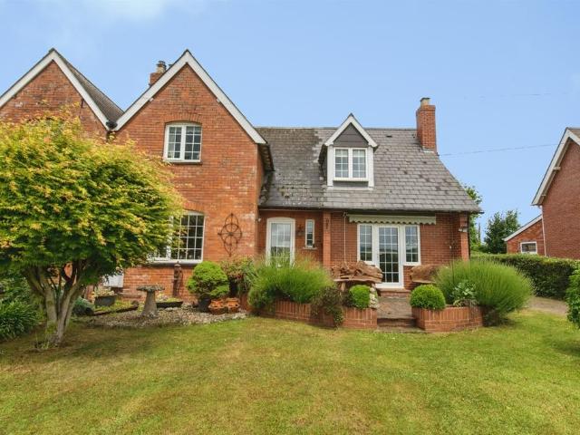 House for sale in Budlake, Devon