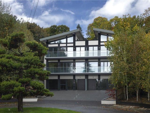 House for sale in Kingston Vale, Greater London