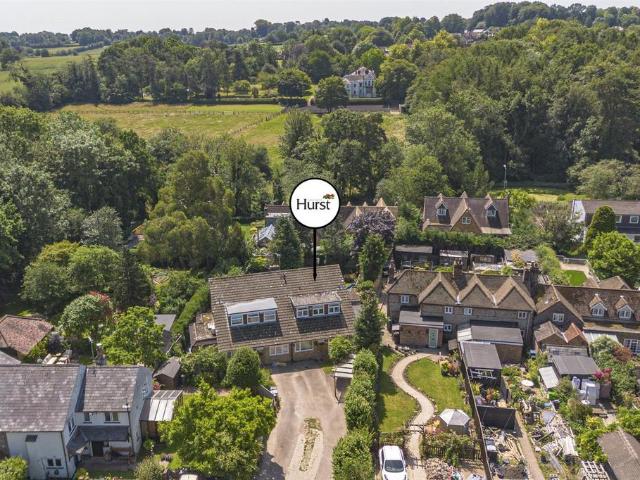 House for sale in Penn, Tylers Green
