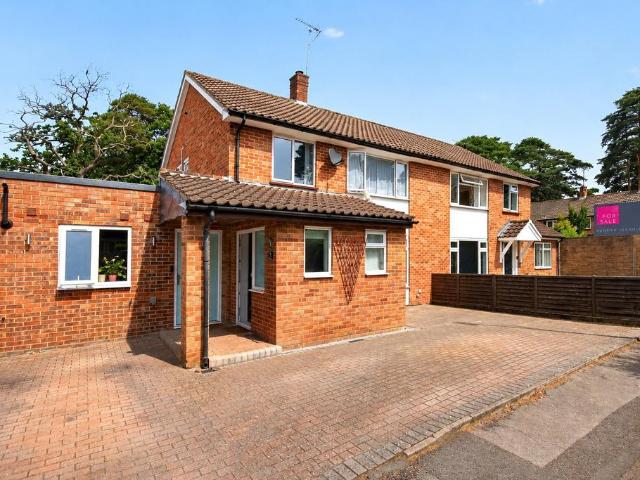 House for sale in Easthampstead, Bracknell
