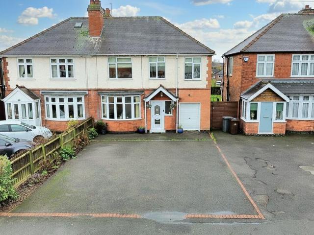 House for sale in Mickleover, East Midlands
