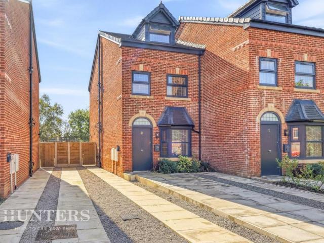 House for sale in Newton Heath, Manchester