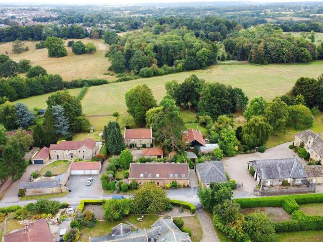 House for sale in Scriven, North Yorkshire