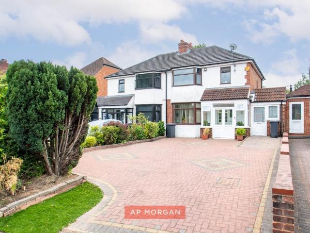 House for sale in West Midlands