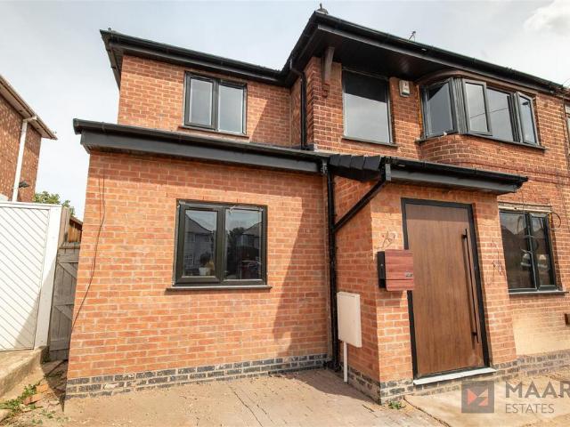 House for sale in Old Wharf, City Of Leicester