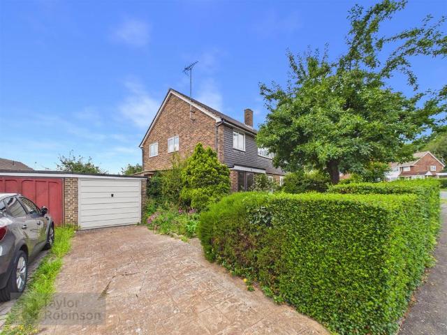 House for sale in Glynde, West Sussex