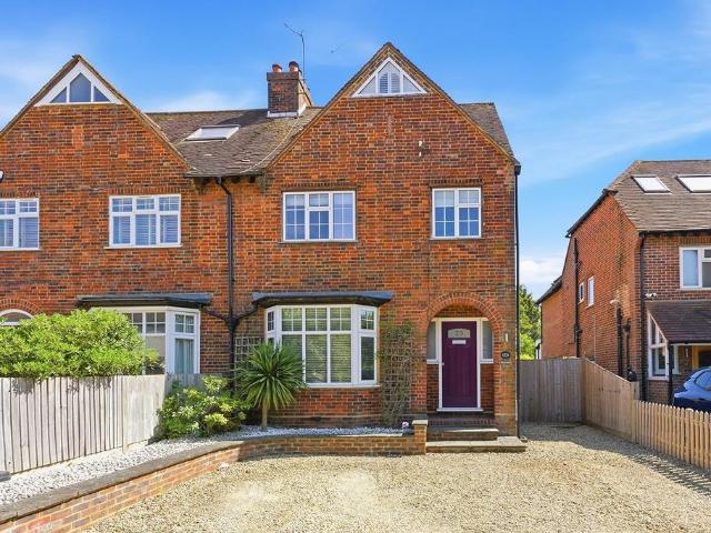 House for sale in Beaconsfield, Penn Bottom