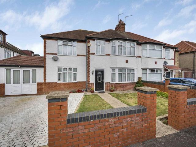 House for sale in London Borough of Hounslow, Spring Grove