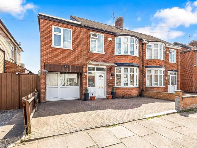 House for sale in Old Wharf, City Of Leicester