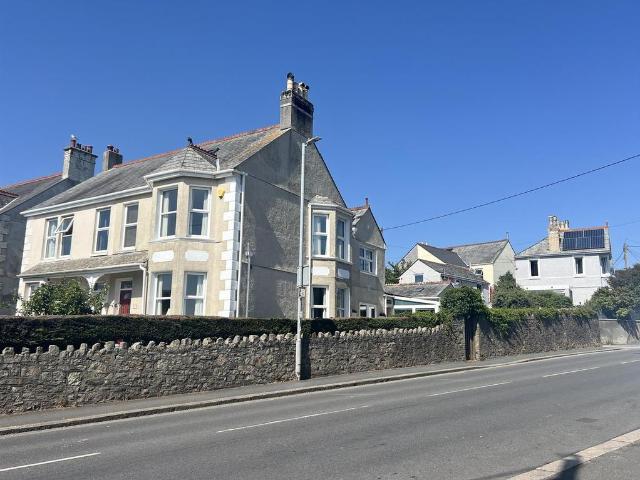 House for sale in St Stephen, Cornwall