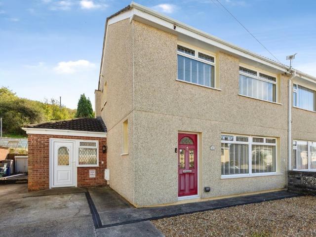 House for sale in Waun y Clyn, Trimsaran