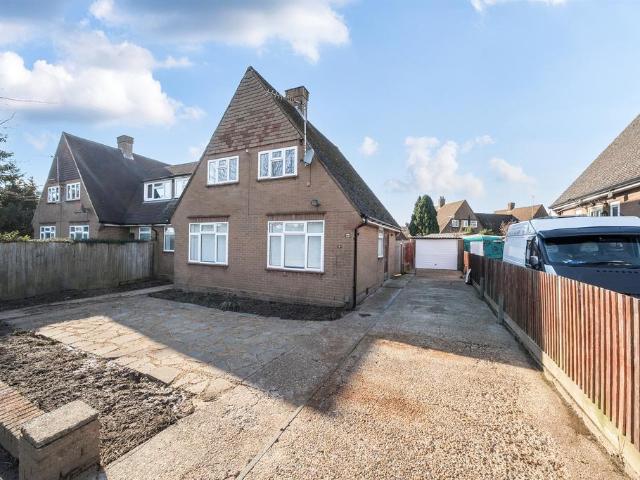 House for sale in Five Acres, Hertfordshire