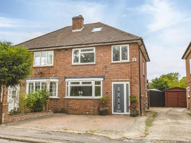 House for sale in Iver, Richings Park