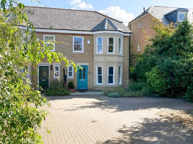 House for sale in Arrington, Cambridgeshire