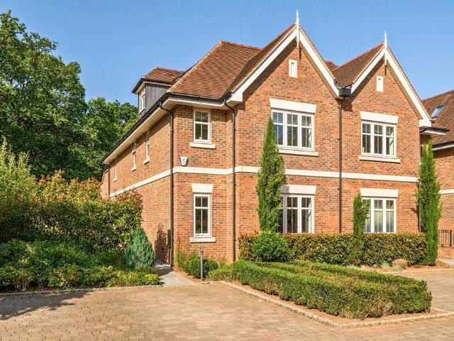 House for sale in Blackhills, Surrey