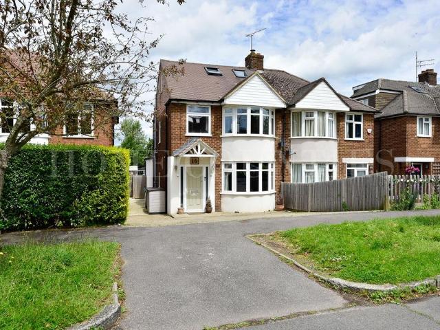 House for sale in Potters Bar, Hertfordshire