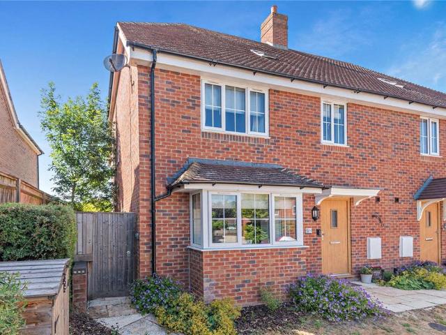 House for sale in Ashmore Green, West Berkshire