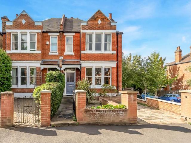 House for sale in London Borough of Southwark, Greater London