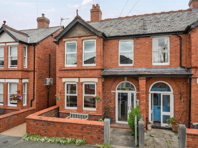 House for sale in Oswestry, Shropshire