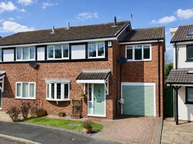 House for sale in Altrincham, Trafford