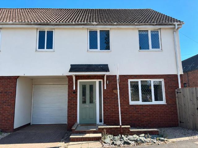 House for sale in Watergate, Devon