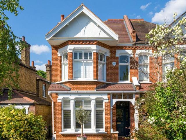House for sale in Dulwich Village, Greater London