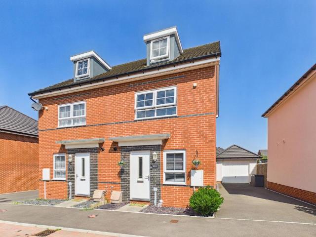 House for sale in Flemingston, Wales