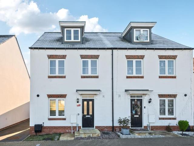 House for sale in Evershot, Oxfordshire
