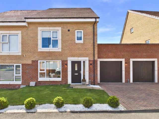 House for sale in Chester Gate, Tyne And Wear