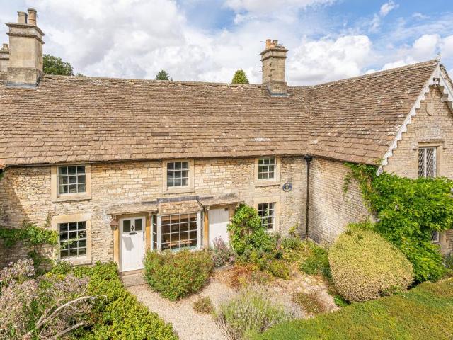 House for sale in Grittleton