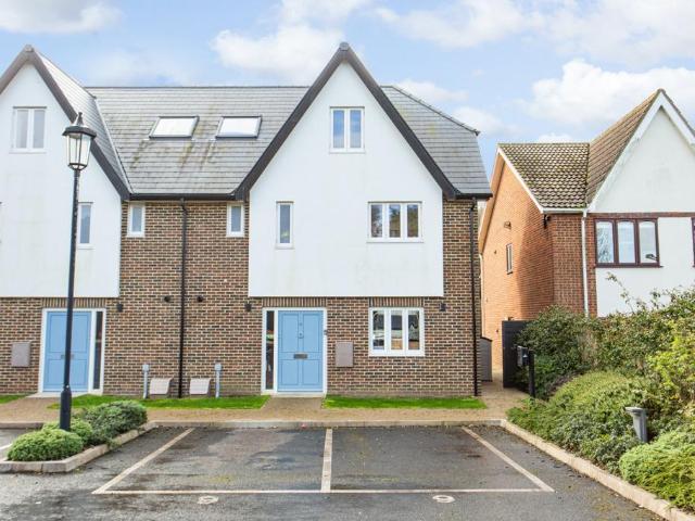 House for sale in West Cliff, Acol
