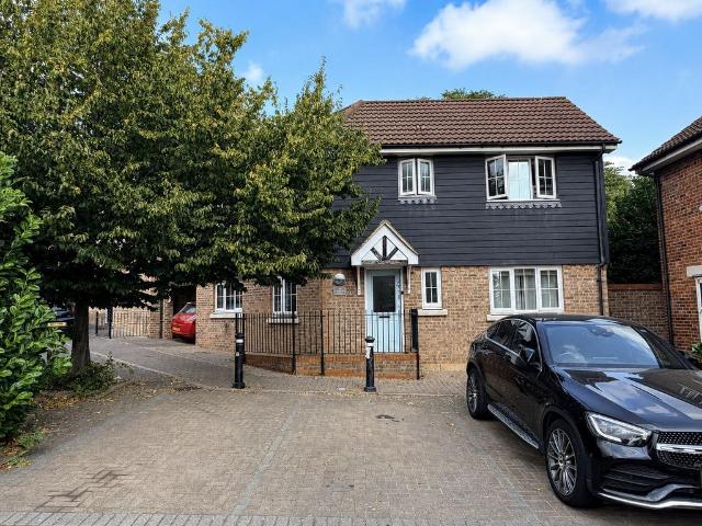 House for sale in Grays, Essex