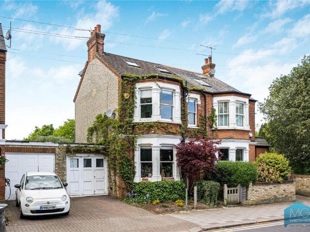 House for sale in High Barnet, Isle Of Man