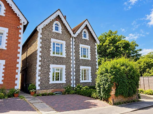 House for sale in Charlotteville, Guildford
