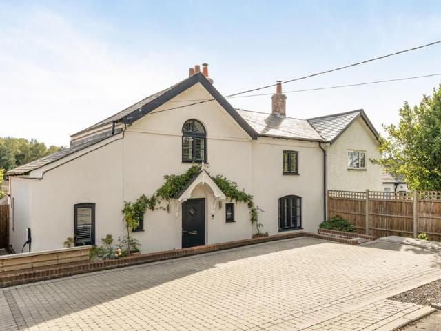 House for sale in Fair Oak, Eastleigh