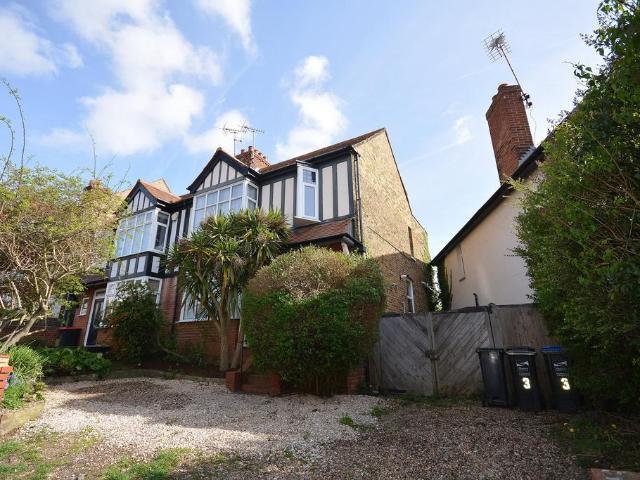 House for sale in Cliftonville West, Acol