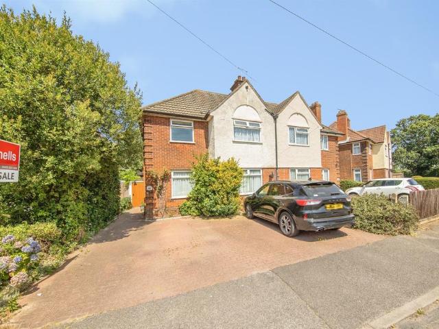 House for sale in Key Street, Suffolk