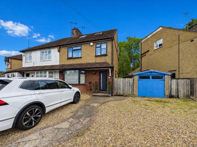 House for sale in Holywell Estate, North Watford