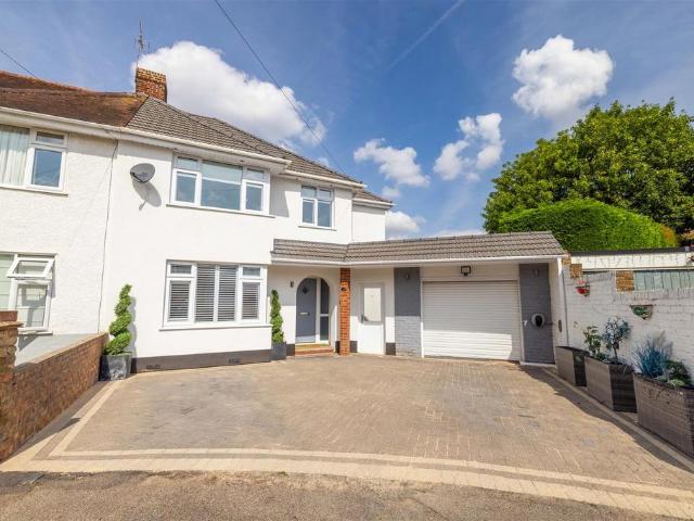House for sale in Clewer Village, Windsor