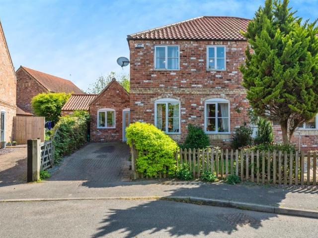 House for sale in Barholm, Lincolnshire
