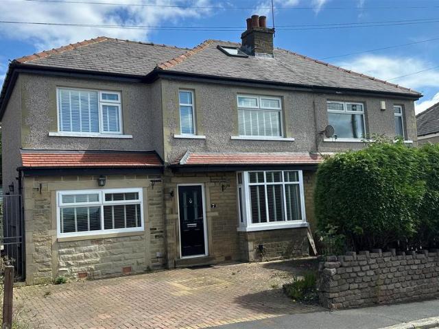 House for sale in Wrose, West Yorkshire