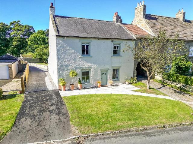 House for sale in Gilling with Hartforth and Sedbury, Gilling West