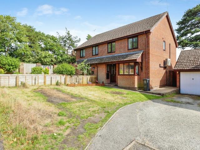 House for sale in Canford Heath, Poole