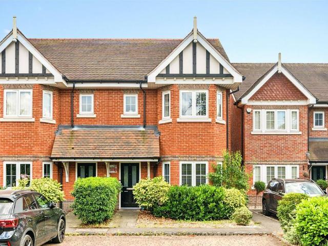House for sale in Blackhills, Surrey