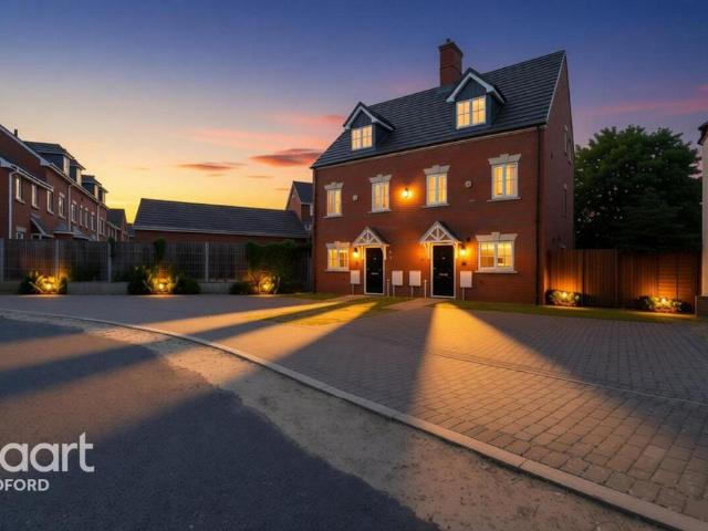 House for sale in Flitwick, Central Bedfordshire