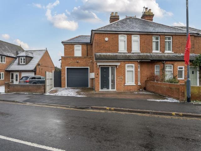 House for sale in Furze Platt, Maidenhead