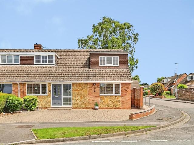 House for sale in Boughton Green, Kingsthorpe