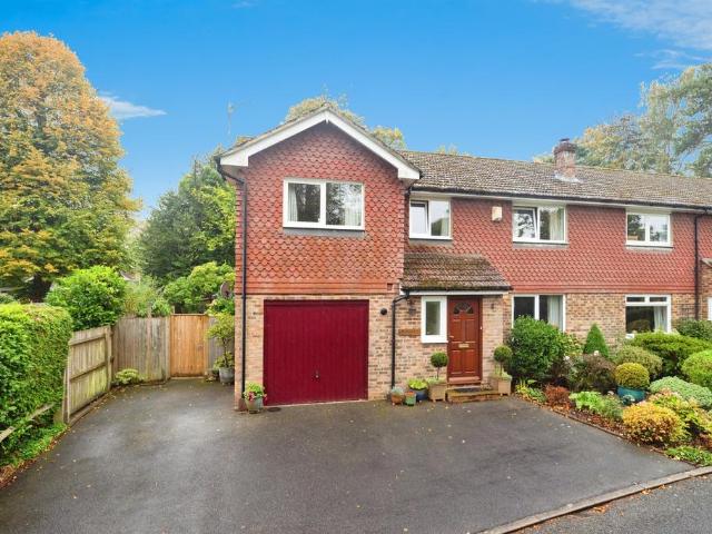 House for sale in Sherwood, Sandown Park