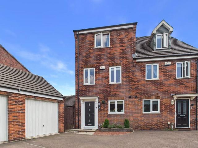 House for sale in Brackenfield, East Midlands